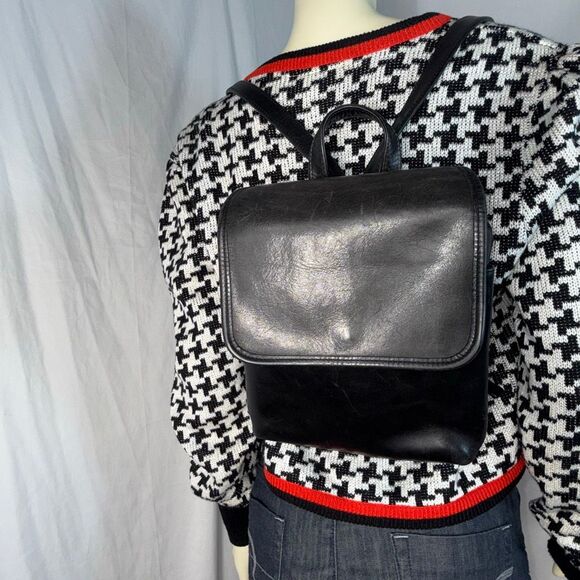 Vintage ASHTON USA Black Leather Mini Backpack | 90s Minimalist Made in USA - Picture 1 of 15
